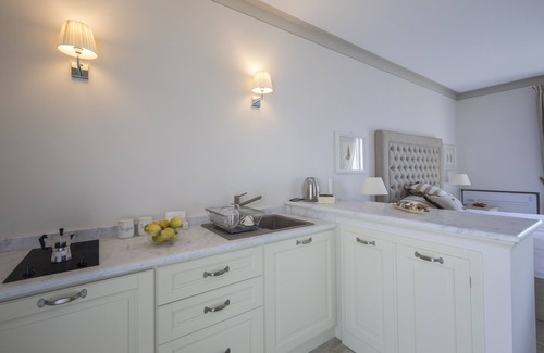 Le Forna Apartment | Maridea Ponza - Le Alcove sul Mare Superior Suites with wonderful sea view