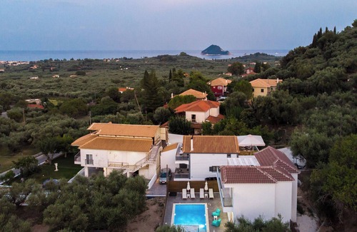 Lithakia Villa | Maridenia Villa - 3 bedroom villa with private pool