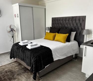 Germiston Apartment | Marielitsa Guest Suite No 9