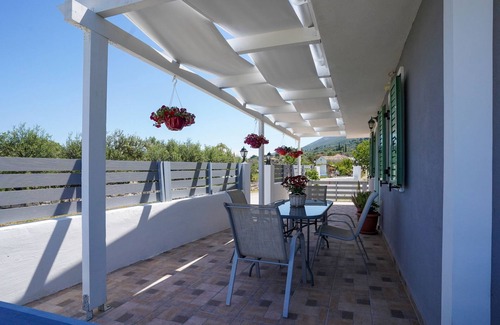 Pigadhakia Cottage | Marietta's 2 Bedroom Cottage