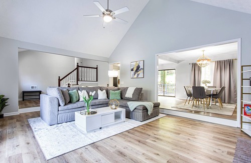 Marietta House | Marietta's Little Hideaway, with/cinema & game room