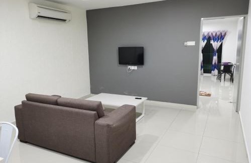 Lumut House | Marina Island Couple Home Stay