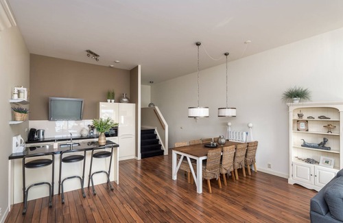Ouddorp House | Marina Port Zélande luxurious vacation apartment for 6 people – anchored directly to the yacht harbour and Grevelingen