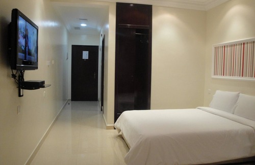 Salmiya Hotel | Marina Royal Hotel Suites