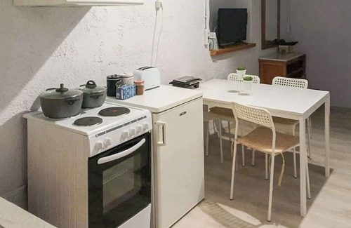 Romanos Apartment | Marina's Nest - Holiday Bliss Studio