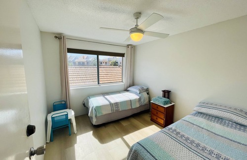Urangan Resort | Marina & Sandy Strait Views- Resort Living