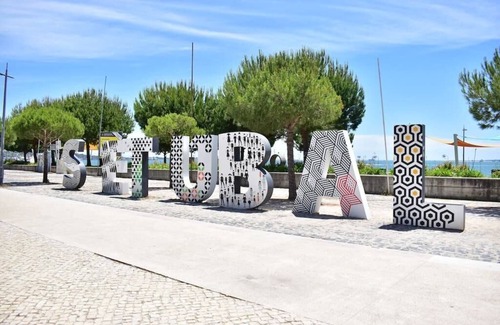 Setubal Apartment | Marina View Apartment, Setubal