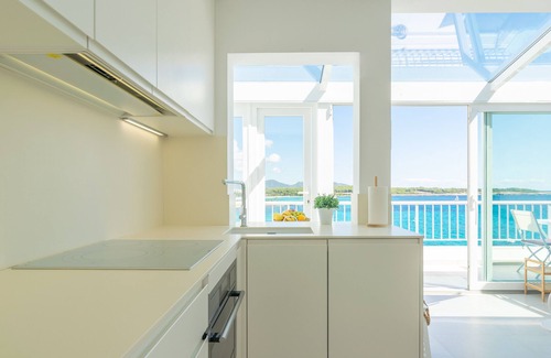 S'Illot-Cala Morlanda House | MARINAMAR SEA VIEW - Spectacular studio by the beach with wonderful views of the sea. Free