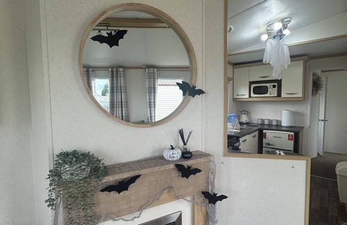 Rhyl House | Marine Getaways Caravan HirennA home from home experience in luxury.