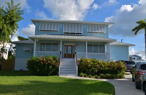 Summerland Key House | Mariners Cove - The Kraken House