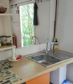 Sternberk Ski Chalet | Maringotka Na Jamajce