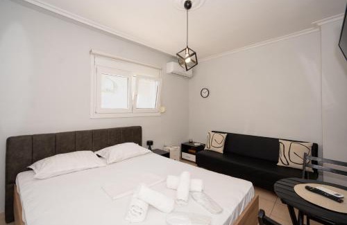 Drama Apartment | MarinTheo House