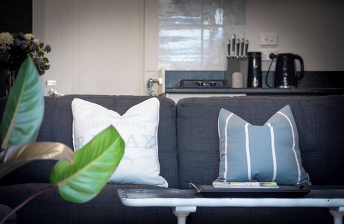 Mariri Apartment | Mariri Heights Modern Studio Unit. Pet Friendly