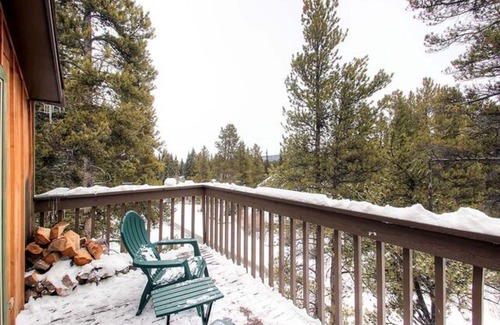 Warrior's Mark Condo | Mark 9 Condo 2 Bdr Full Kitchen sleeps 6 Breckenridge, CO