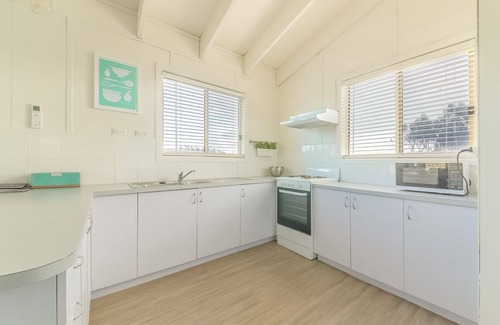 Smiths Beach House | Marlin Street, 2 storey Beach House in Smiths Beach - 4 bedrooms