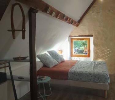 Cenevieres Bed & Breakfast | Marmite et traversin