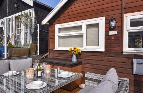Lyme Regis House | Marnie's Rest