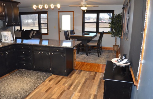 Sergeant Bluff House | Maroon 5 Private home in quiet neighborhood