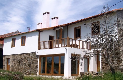 Casares Cottage | Married Source. com - Big House