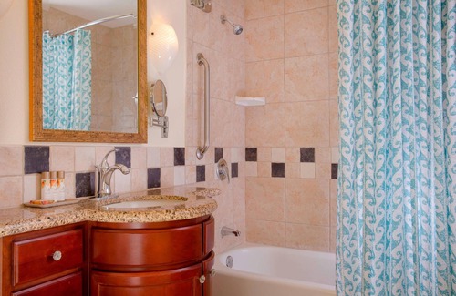 Ko Olina Apartment | 🌴Marriott Ko Olina Beach Club✨ Experience Paradise in a Studio Villa - Sleeps 4