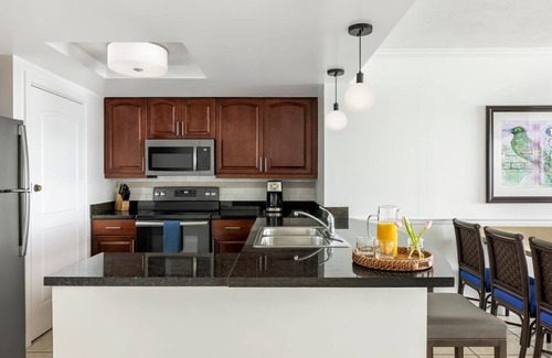 Estate Bakkero Resort | Marriott's Frenchman's Cove, St. Thomas, USVI. 2BR Oceanside View Villa.