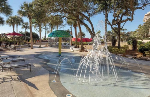 Beach Lagoon Resort | Marriott's Monarch at Sea Pines