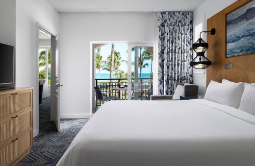 Palm Beach Shores Hotel | Marriott's Ocean Pointe