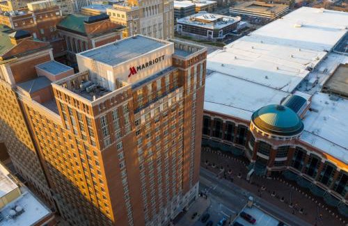 Downtown St. Louis Hotel | Marriott St. Louis Grand