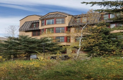 Vail Villa | Marriott Streamside Evergreen Vail, CO 2beds 2 baths April 18- April 21th 2024