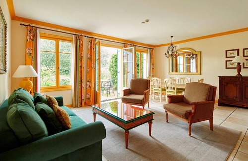 Bailly-Romainvilliers Resort | Marriott Village d'ile-de-France 2 Bedroom Unit Sleeps 8