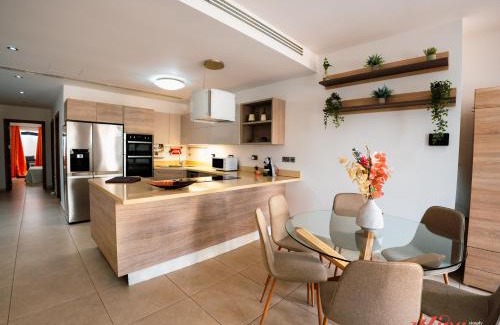 Marsaskala House | Marsaskala Duplex with Private Patio Near Promenade