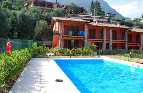 Cecina Apartment | Marsina