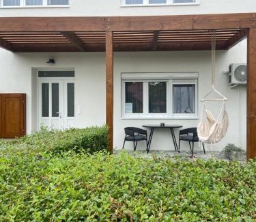 Bukfurdo Apartment | Martin Apartmanok