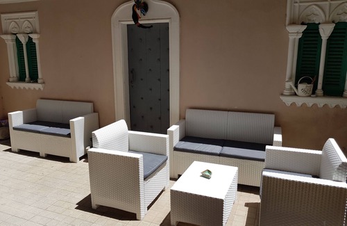 Tropea Apartment | Martina, centre, 5 min. walk beach, 10 min walk trainstation in palazzo 1721