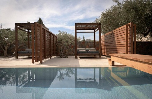 Agia Galini Villa | Marvellous Agios Vasilios Suite | Dorothy Suite | 1 Bedroom | Private Furnished.