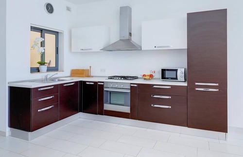 Sliema Apartment | Marvellous Apartment with Valletta and Harbour Views