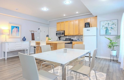 Herndon House | Marvelous 2-bedroom house with AC in Herndon