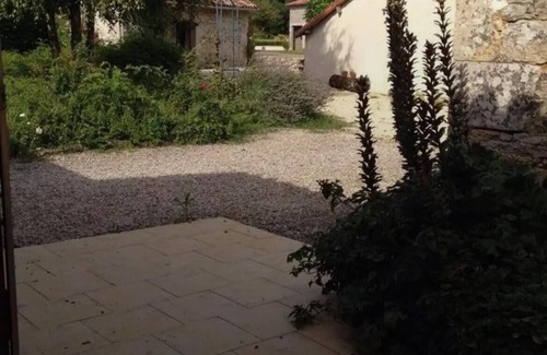 Romagne House | Marvelous 3-bedroom house with WiFi in Romagne