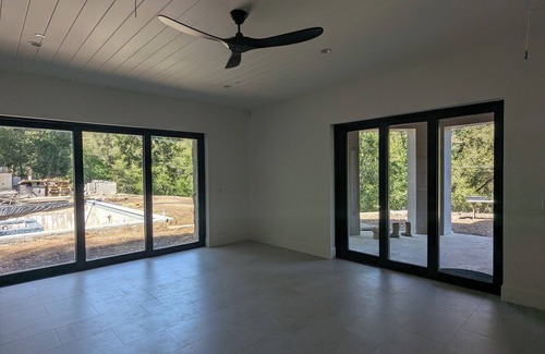 Lafayette Villa | Marvelous 5-bedroom villa with AC in Lafayette