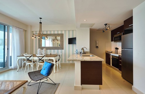 Juan Dolio - El Pueblo Apartment | Marvelous Ocean Views, Harmony 6FLR Apt at Las Olas Metro Country Club - Unit #1