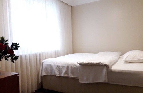 Uskudar Apartment | Marvelous sea view, 80m2 terraced flat.