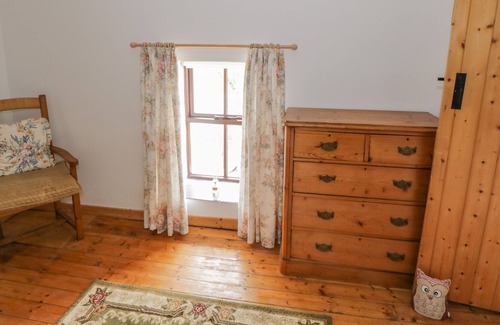 Naran Cottage | MARY KATE'S COTTAGE, pet friendly in Narin, County Donegal