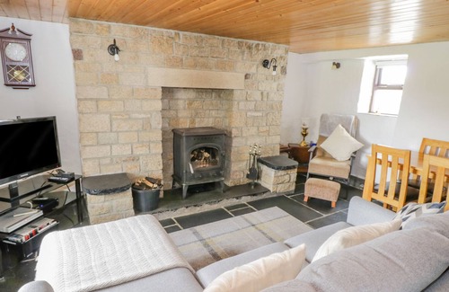Naran Cottage | MARY KATE'S COTTAGE, pet friendly in Narin, County Donegal