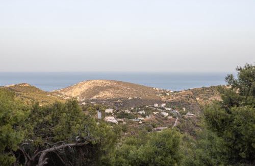 Ormos Agiou Ioannou Apartment | Mary's Paradise Apartment with panoramic sea view to Kakia Thalassa and Daskalio