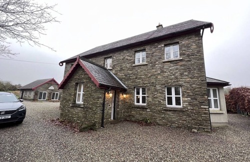 Kilmurray House | Mary’s Aisling: Self-Catering Country Home in County Cork, sleeps up to 16.