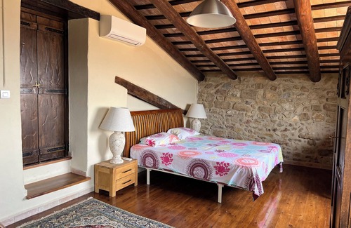 Darnius Bed & Breakfast | Mas Ambras charming 1-bedroom bed & breakfast in Agullana that sleeps 2 adults