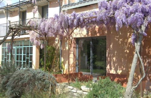 Barbentane House | Mas Du Petit Claux