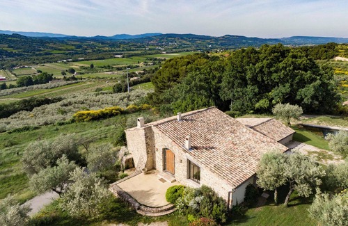 Nyons House | Mas provençal with natural swimming pool