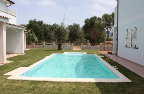 Masainas House | Masainas: House with a garden