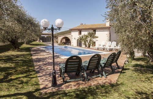 Avinyonet del Penedes Cottage | Masia 40 minutes from Barcelona and 20 minutes from the beaches of Sitges